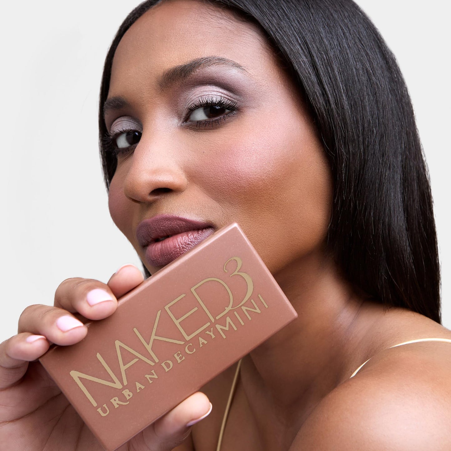 URBAN DECAY Naked 3 Mini Eyeshadow Palette - 6 Soft Pink Shadows, Multi-Use Matte & Shimmer Finishes, Ultra-Blendable, Long-lasting Up to 12HR Wear, Rosy Neutral Shades, Travel Makeup with Mirror